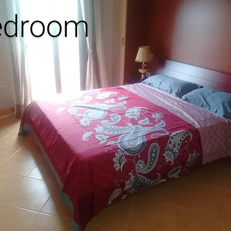 Vakantiehuis Leos